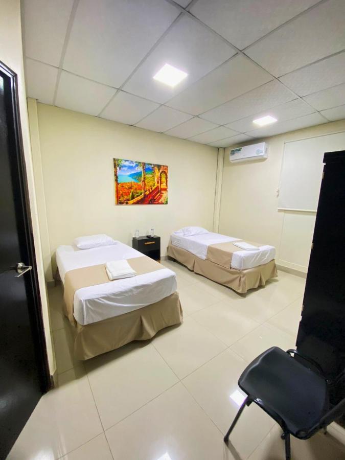 Hotel La Capilla - Suites & Apartments San Benito Сан-Сальвадор Экстерьер фото