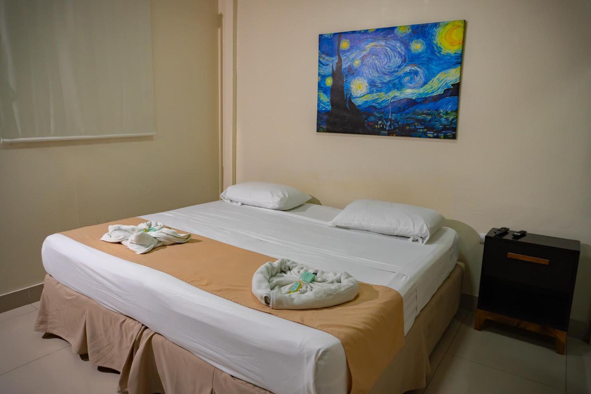 Hotel La Capilla - Suites & Apartments San Benito Сан-Сальвадор Экстерьер фото