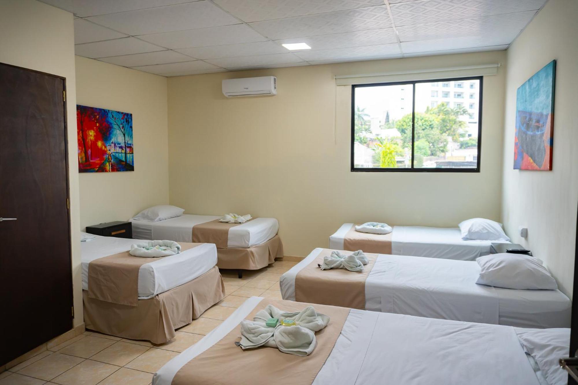 Hotel La Capilla - Suites & Apartments San Benito Сан-Сальвадор Экстерьер фото